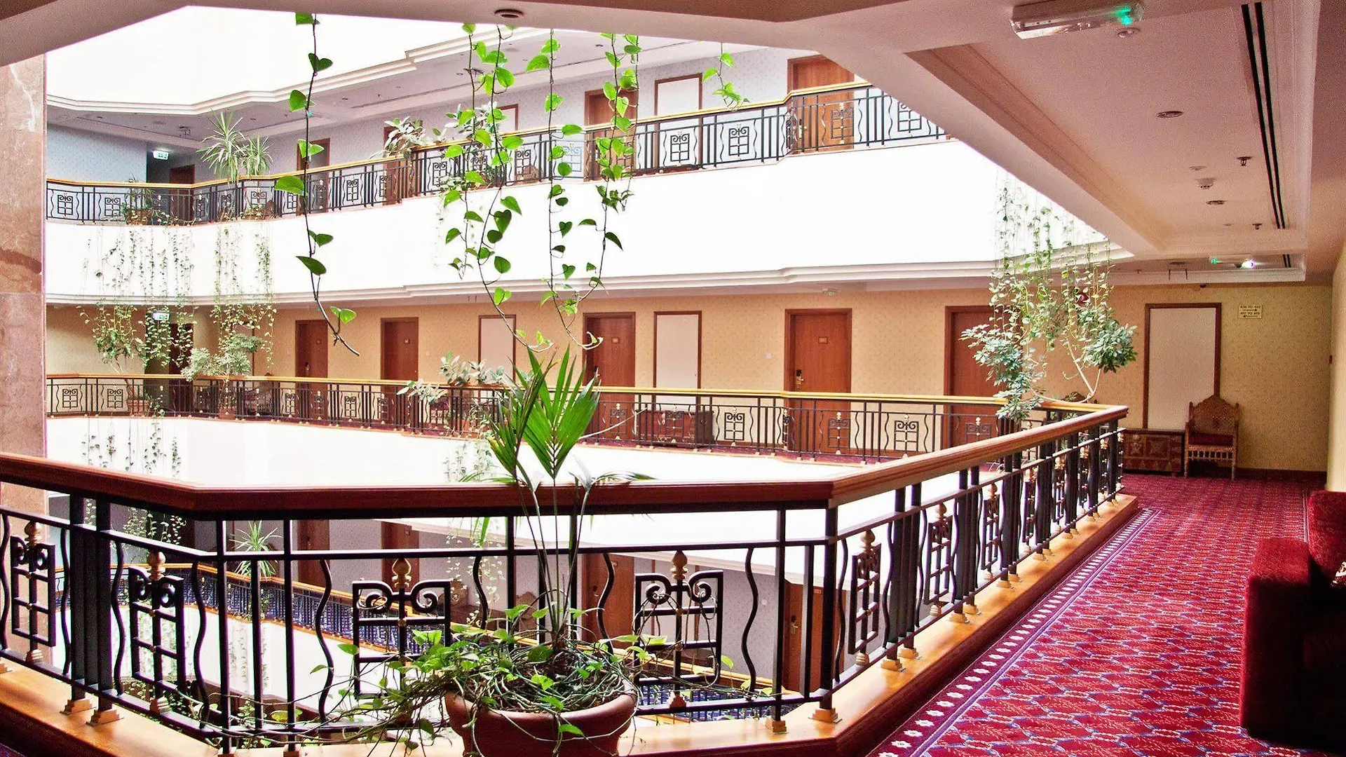 Regent Palace Hotel Dubai